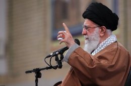 رهبر معظم انقلاب اسلامی در پیام به جوانان گروههای جهادی و بسیج سازندگی